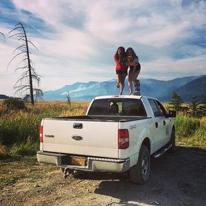 Meet your Posher, Chloe